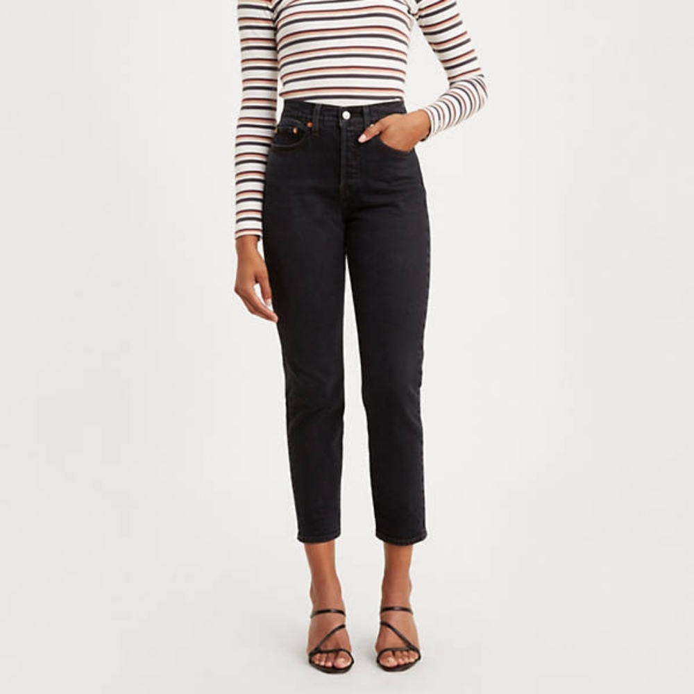 Levi's Women's Premium Wedgie Icon Fit Jeans
